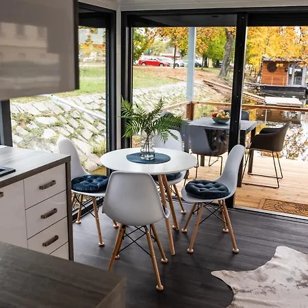 Rezidence Malse - Unikatni Na Vode Apartment