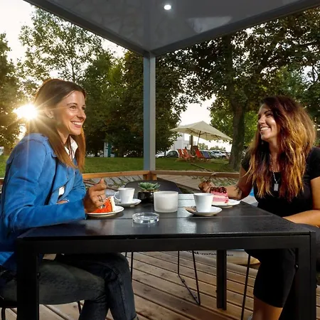 Rezidence Malse - Unikatni Na Vode Ceske Budejovice