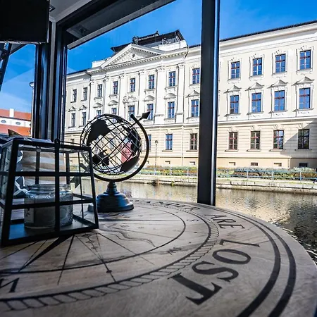 Rezidence Malse - Unikatni Na Vode Apartment