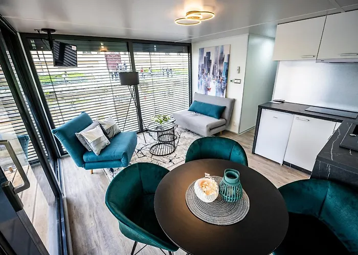 Rezidence Malse - Unikatni Na Vode Apartment