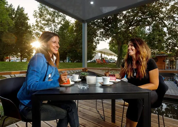 Rezidence Malše - Unikátní Na Vodě Ceske Budejovice