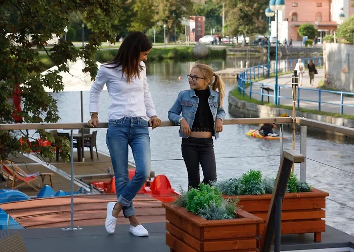 Rezidence Malše - Unikátní Na Vodě Apartamento *