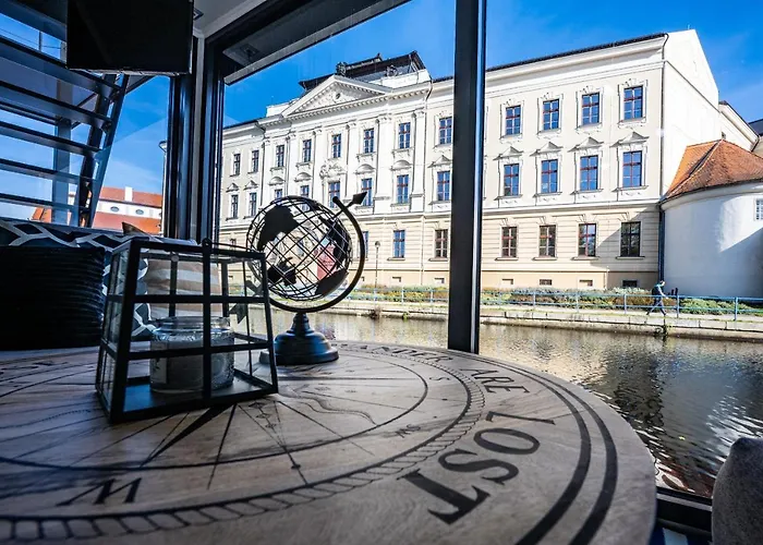 Rezidence Malse - Unikatni Na Vode Apartment